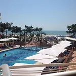 Charming Apartment, Sea View Durres 아파트 골렘