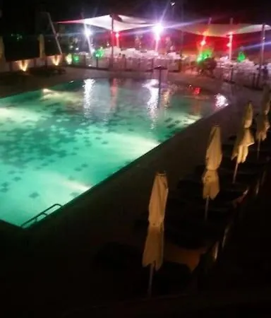 Charming Apartment, Sea View Durres Golem (Tirana)